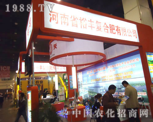 ԣ�S��(f��)�Ϸ��ں��Ϸ����p��������