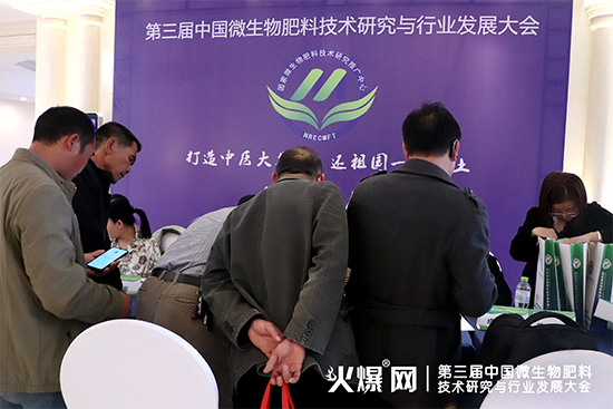 �������� ��΢������ϴ������ʢ���_Ļ������ʢ�r�����e�^��